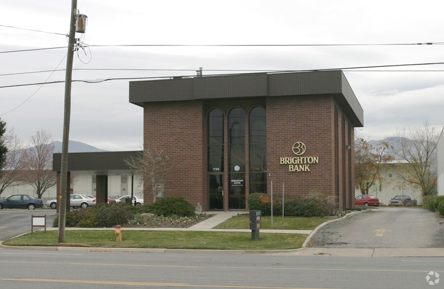 1735 S 300 W, Salt Lake City, UT for lease - Building Photo - Image 2 of 24