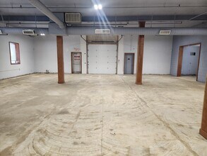 31 Lexington Ave, Ewing, NJ for lease Interior Photo- Image 2 of 3