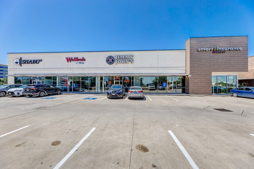 5820-5840 W Sam Houston Pky S, Houston, TX à louer - Photo du bâtiment - Image 2 de 8
