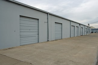 Plus de détails pour 11056 Shady Trl, Dallas, TX - Local d'activités, Industriel à louer