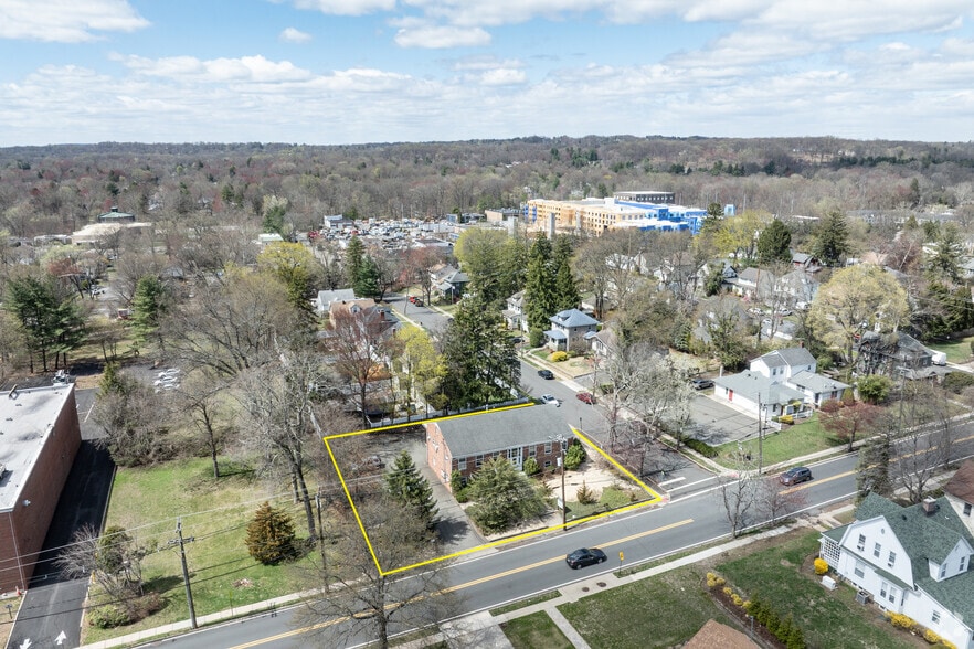 185 Broadway, Hillsdale, NJ for sale - Aerial - Image 2 of 30