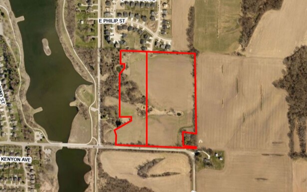 3586 Easter Lake Dr, Des Moines, IA à vendre Photo principale- Image 1 de 9