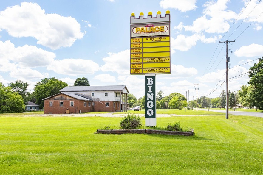 5238-5246 Lapeer Rd, Burton, MI à louer - Photo du bâtiment - Image 1 de 7