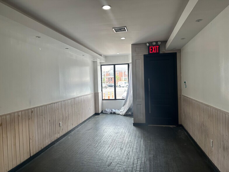 2172 Flatbush Ave, Brooklyn, NY à vendre - Photo du bâtiment - Image 3 de 15