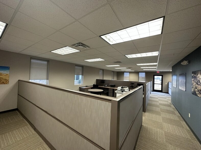 151 Saint Andrews Ct, Mankato, MN à louer - Photo du bâtiment - Image 3 de 14