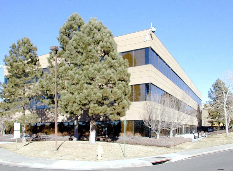 11900 E Cornell Ave, Aurora, CO à louer - Photo du bâtiment - Image 3 de 13