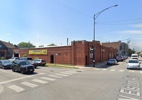 3350 N Elston Ave, Chicago IL - Services immobiliers commerciaux