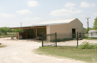 More details for 4615 S Flores St, Elmendorf, TX - Industrial for Sale