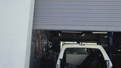 4590 Babcock St NE, Palm Bay, FL à louer - Vidéo sur l’inscription commerciale 