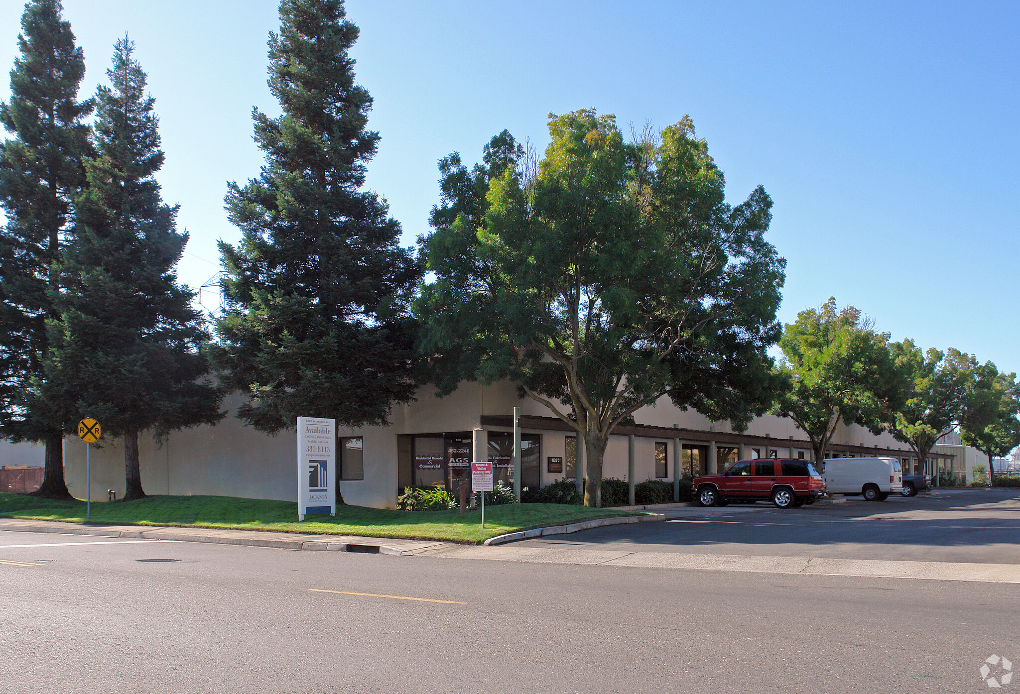 8270 Belvedere Ave, Sacramento, CA for lease Primary Photo- Image 1 of 6