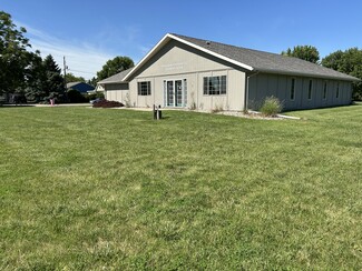 Plus de détails pour 335 Wycoff Dr, North Sioux City, SD - Bureau à vendre