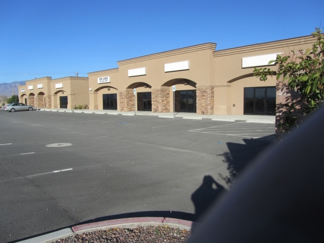 1541 E Basin Ave, Pahrump, NV for sale - Primary Photo - Image 1 of 1