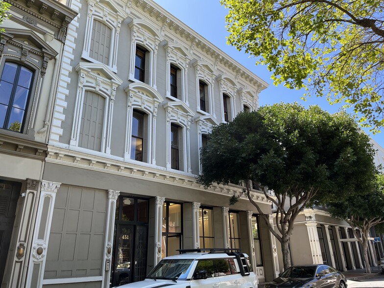 451-455 Jackson St, San Francisco, CA for lease - Building Photo - Image 2 of 2