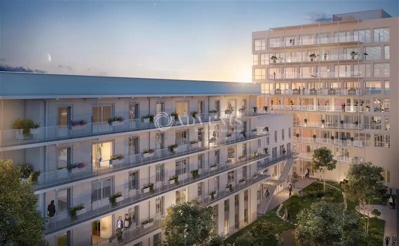 Bureau dans Ivry-sur-Seine à louer - Photo du bâtiment - Image 3 de 5