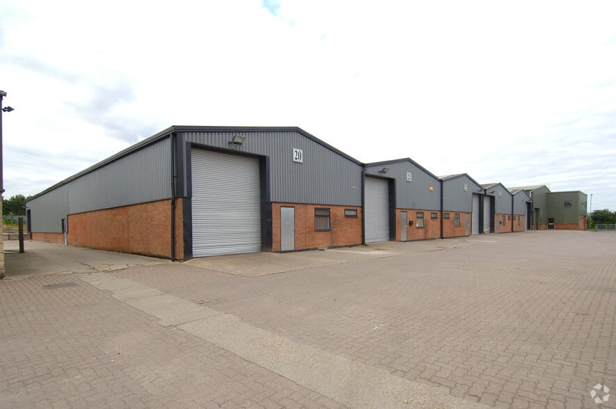 Waterloo Rd, Alcester for lease - Building Photo - Image 3 of 3