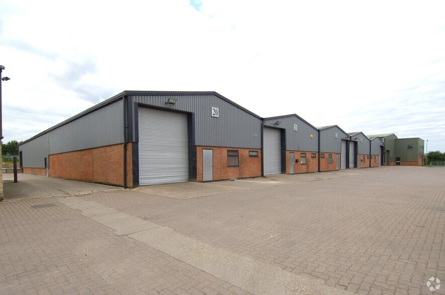 Waterloo Rd, Alcester à louer - Photo du bâtiment - Image 3 de 3