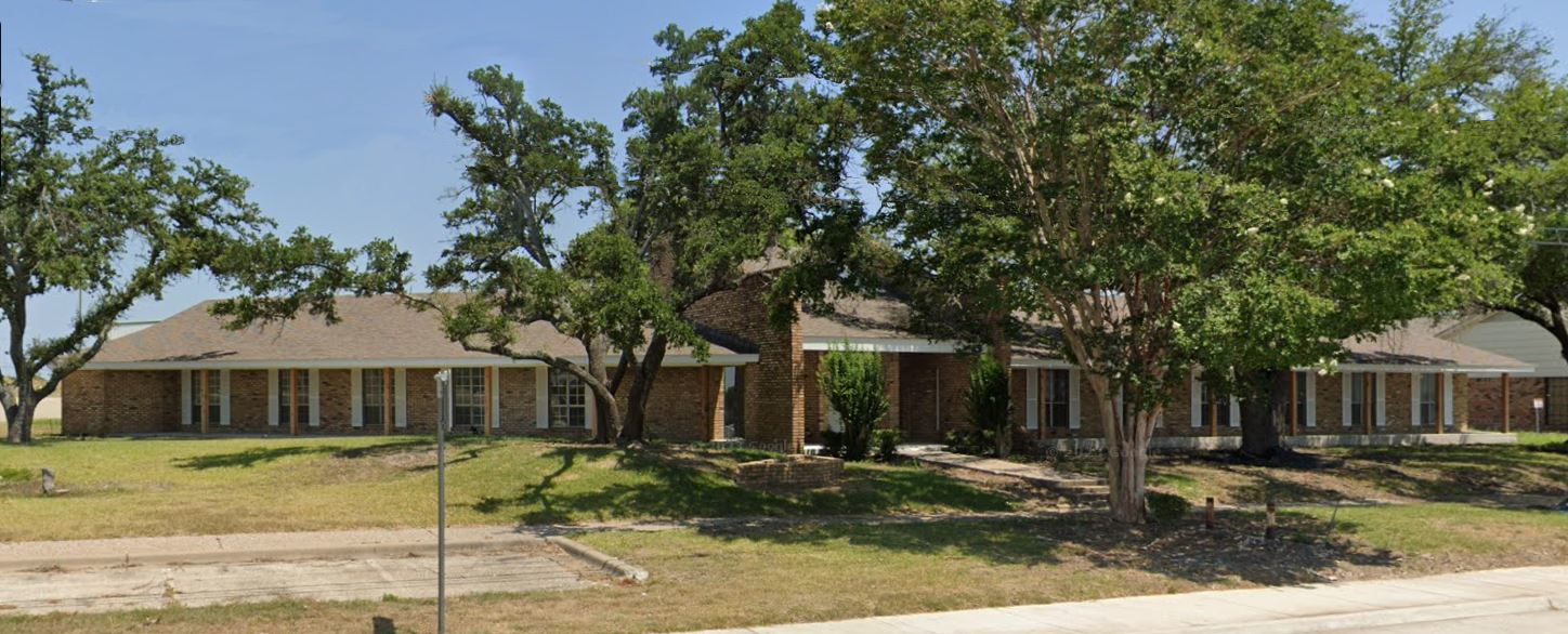 1111 N General Bruce Dr, Temple, TX for lease Building Photo- Image 1 of 3