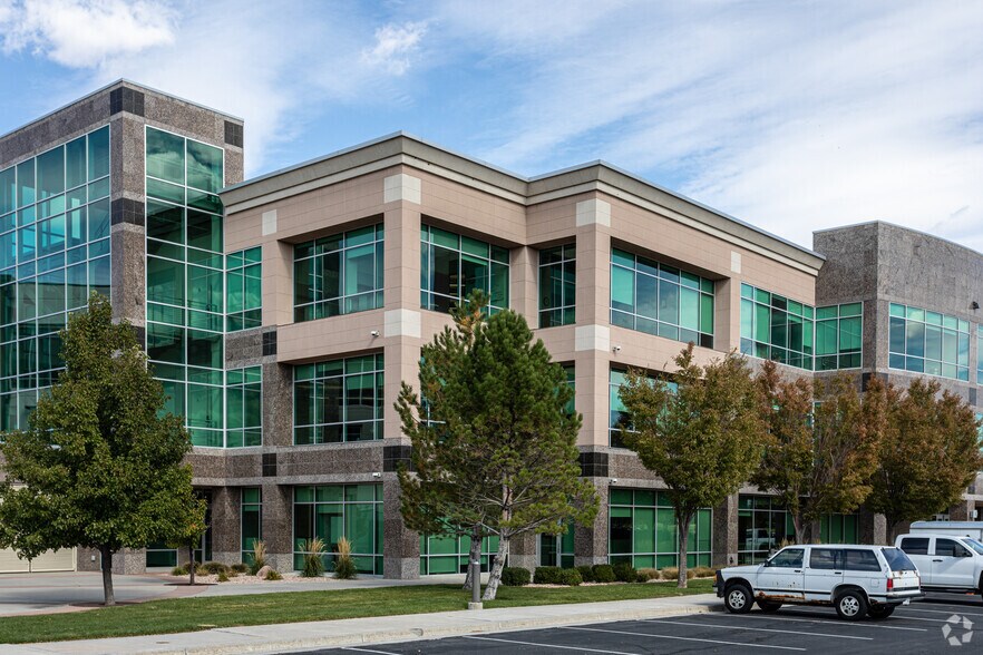 4625-4641 W Lake Park Blvd, Salt Lake City, UT à louer - Photo du bâtiment - Image 3 de 8