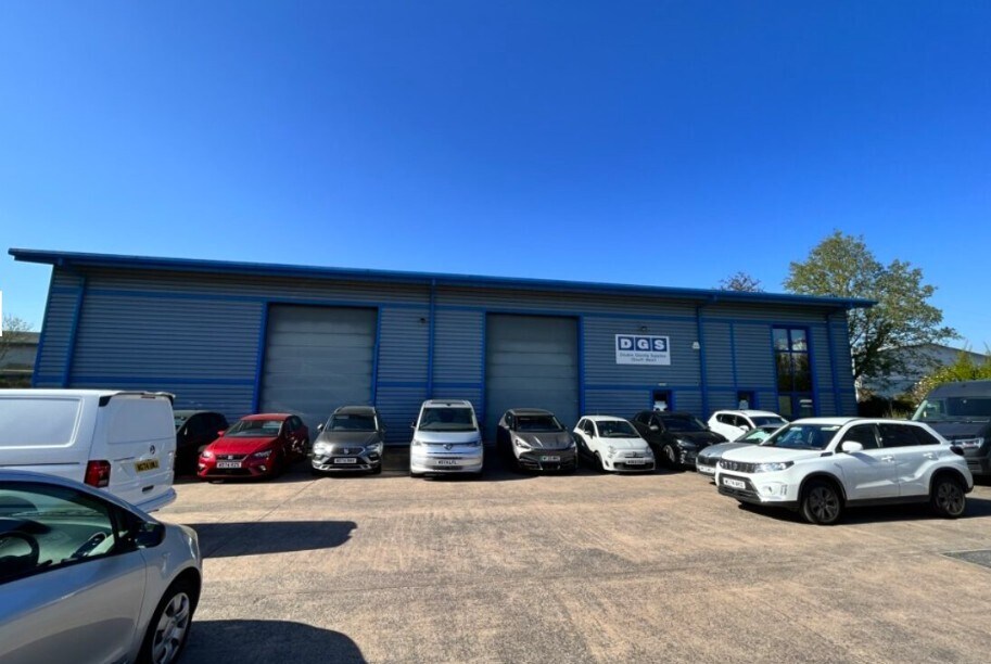 Denbury Ct, Exeter for sale Building Photo- Image 1 of 6
