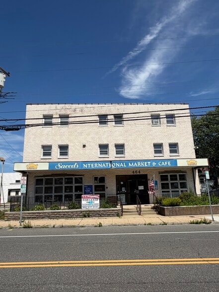 464 Ocean Ave, New London, CT for sale - Building Photo - Image 1 of 13