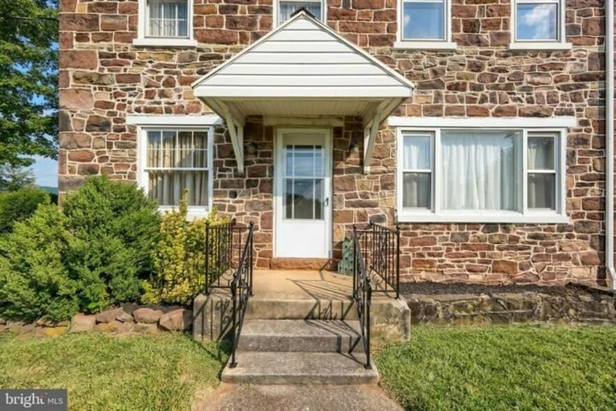 4951 Carlisle Rd, Dover, PA à vendre - Photo du bâtiment - Image 3 de 55