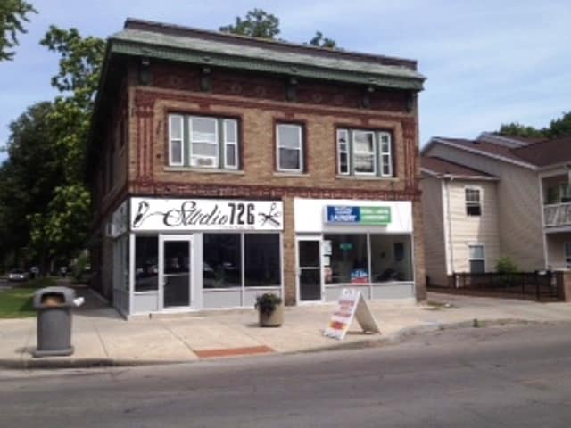 726-730 Genesee St, Rochester, NY for lease - Primary Photo - Image 1 of 18