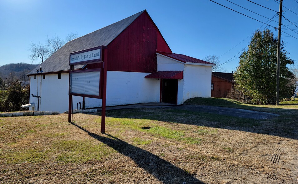 949 Roosevelt, Eleanor, WV à vendre - Photo principale - Image 1 de 1