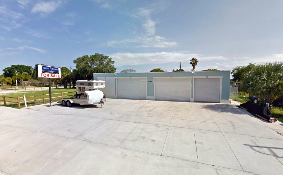 1140 NE Dixie Hwy, Jensen Beach, FL for sale - Building Photo - Image 1 of 1