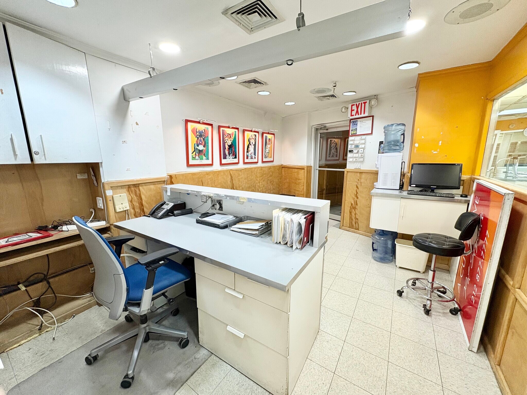 73 W 83rd St, New York, NY for lease Interior Photo- Image 1 of 13
