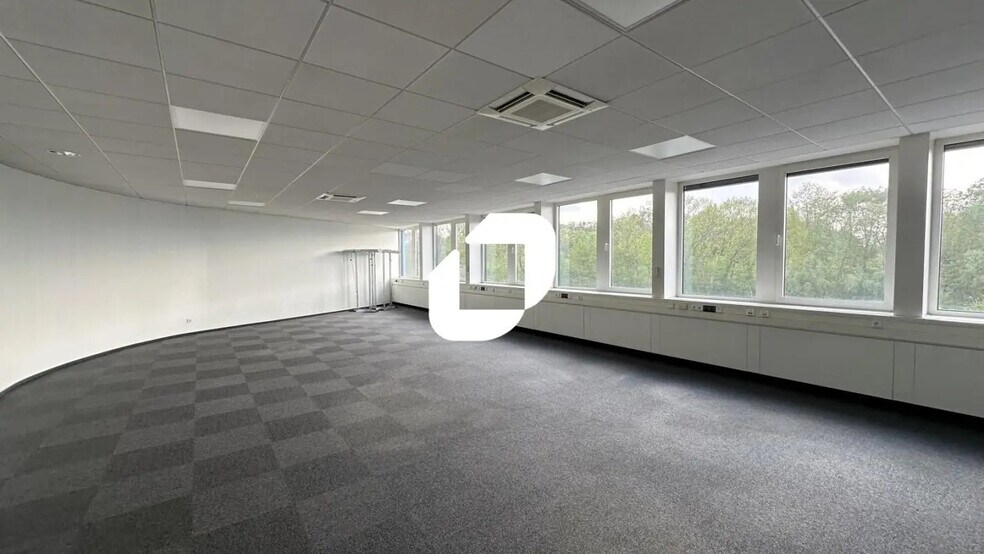 3 Rue Alexandre Volta, Mundolsheim à louer - Photo du bâtiment - Image 2 de 28