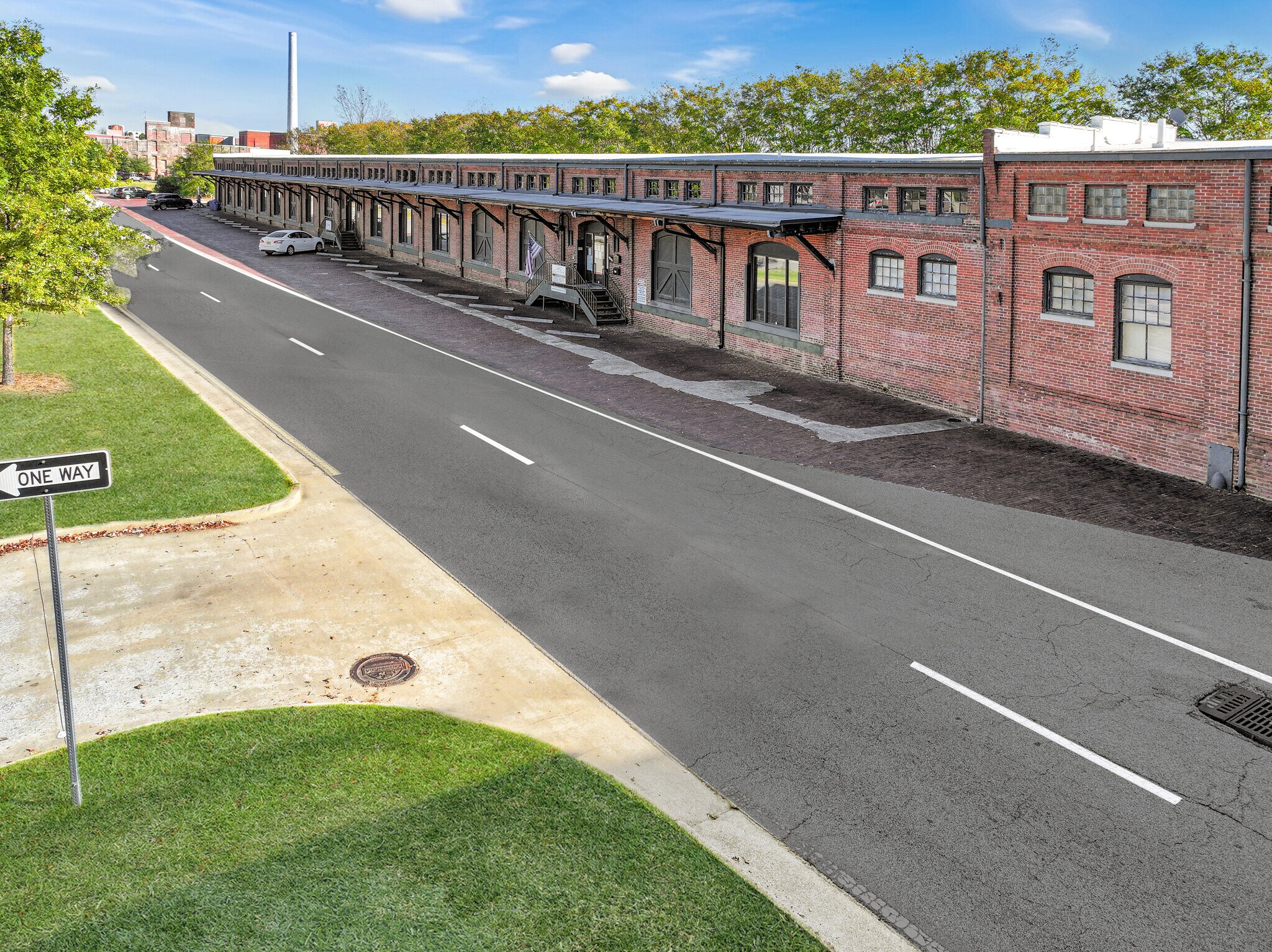 1300 Sixth Ave, Columbus, GA à louer Photo du bâtiment- Image 1 de 14