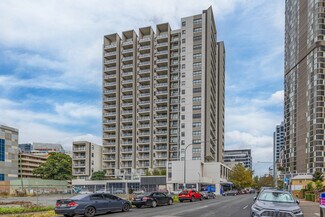 Plus de détails pour 109-113 George St, Parramatta - Bureau/Commerce de détail à louer
