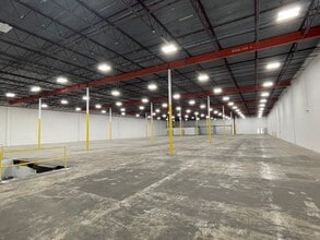 7950-7966 NW 14th St, Miami, FL à louer Photo intérieure- Image 2 de 7