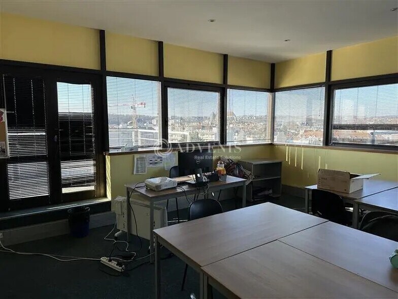 Bureau dans Mareuil-lès-Meaux à louer - Photo intérieure - Image 3 de 6