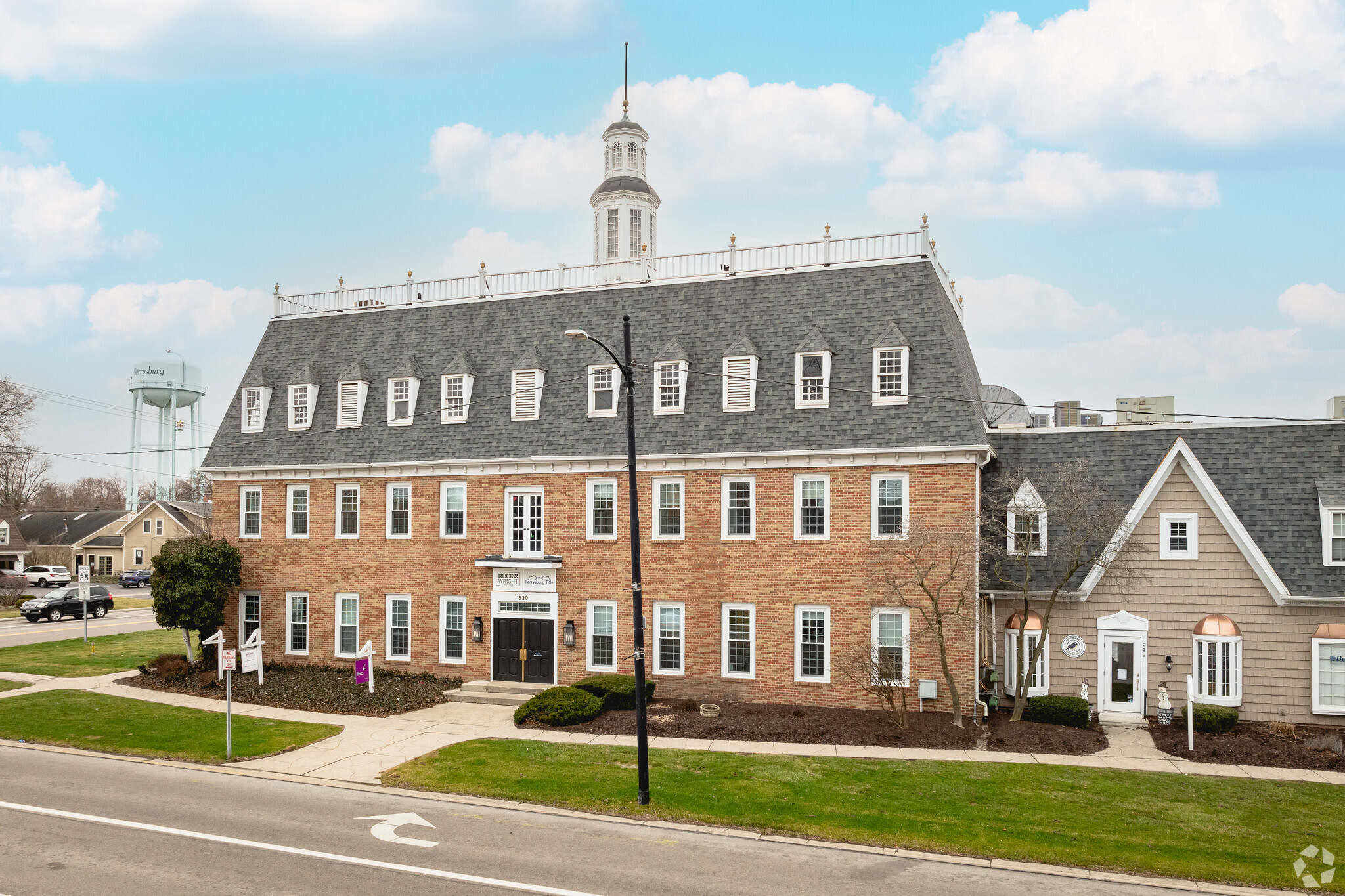 101 W Indiana Ave, Perrysburg, OH for lease Building Photo- Image 1 of 7