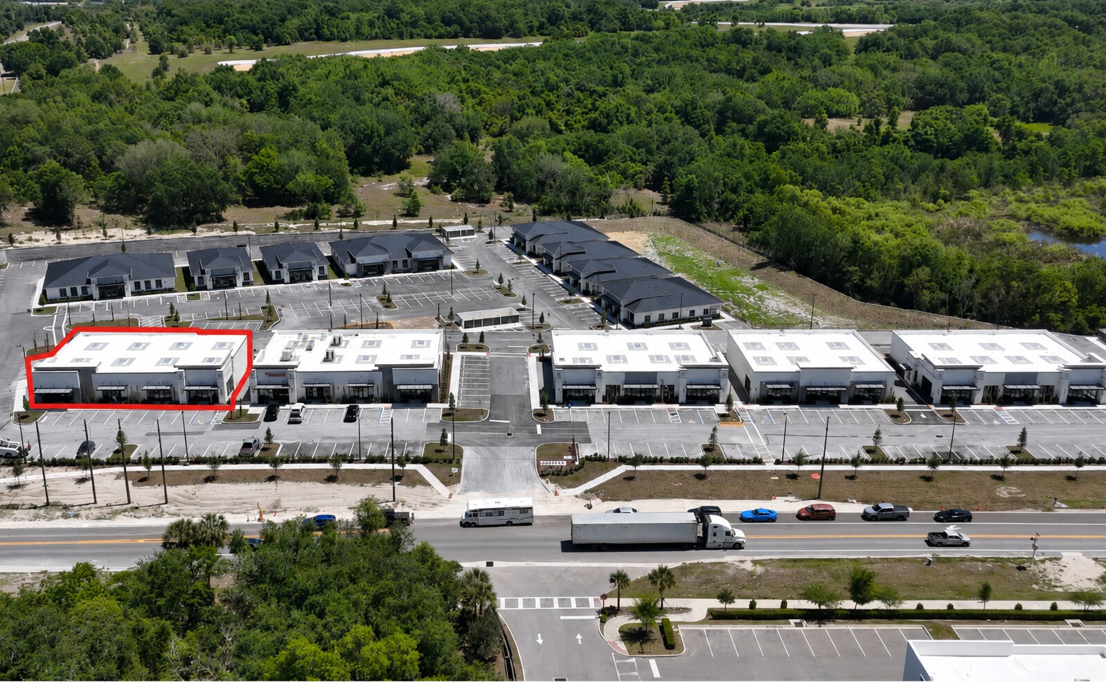 2535 Ocoee Apopka Rd, Ocoee, FL à louer Photo principale- Image 1 de 11