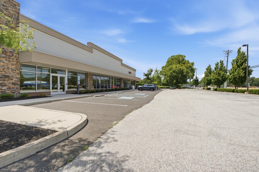 3841 Route 42, Turnersville, NJ à vendre - Photo du bâtiment - Image 2 de 39