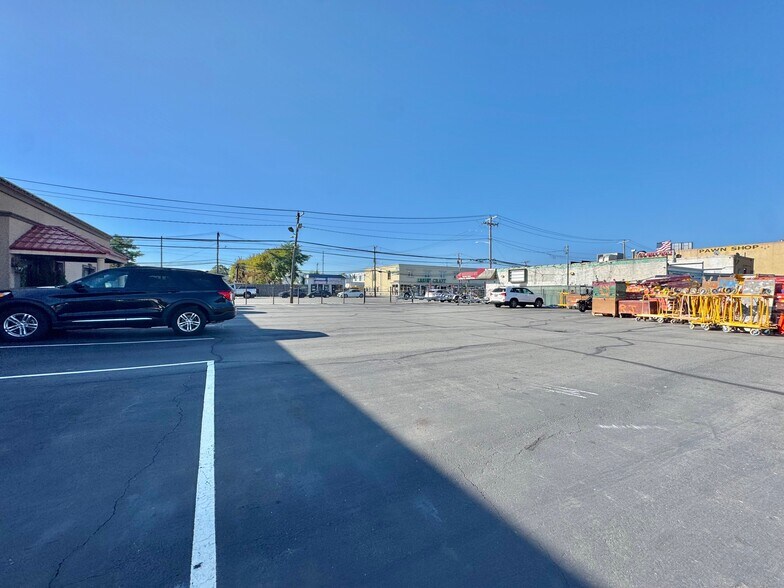 4435 Austin Blvd, Island Park, NY for sale - Other - Image 2 of 42