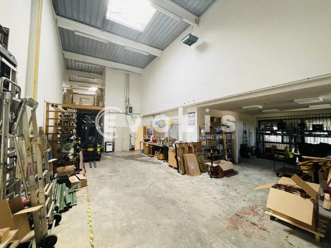 65 Avenue Du General De Gaulle, Champs-sur-Marne for lease Interior Photo- Image 1 of 11