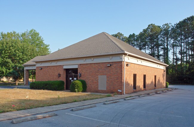 Plus de détails pour 2260 Lake Harbin Rd, Morrow, GA - Commerce de détail à vendre
