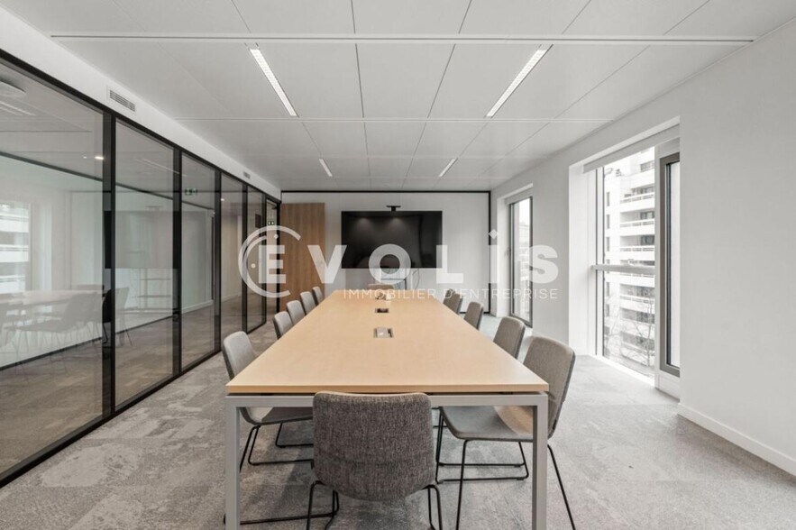 12 Avenue André Malraux, Levallois-Perret à louer - Photo du bâtiment - Image 2 de 4