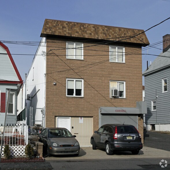 62 Rutgers St, Belleville, NJ à vendre - Photo du bâtiment - Image 3 de 21