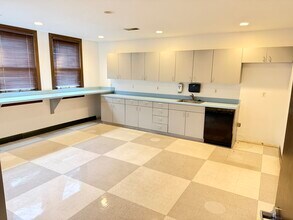 720 E Broad St, Columbus, OH for lease Interior Photo- Image 2 of 24