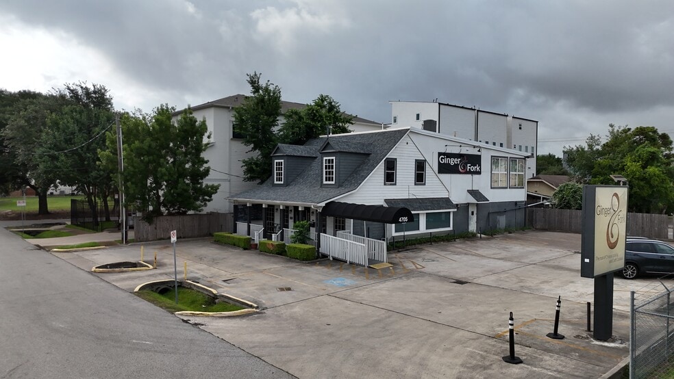 4705 Inker St, Houston, TX for sale - Building Photo - Image 1 of 12