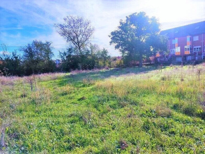 Calle la Pontona, 2, San Andrés del Rabanedo, León à vendre - Photo du bâtiment - Image 1 de 7
