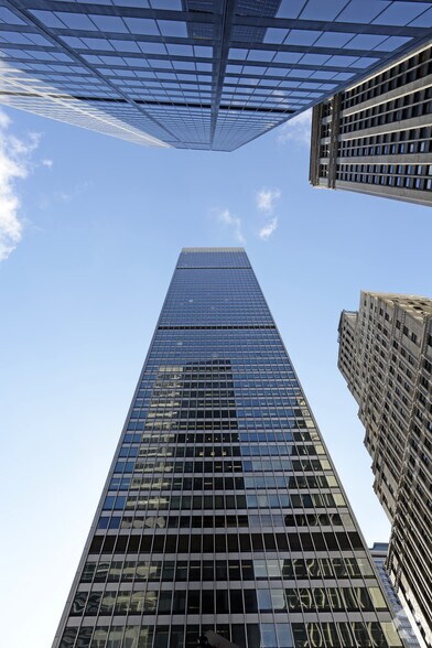 28 Liberty St, New York, NY à louer - Photo du bâtiment - Image 2 de 10