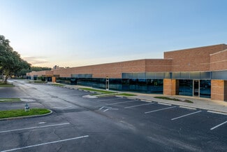 More details for 6101 Chancellor Dr, Orlando, FL - Multiple Space Uses for Lease