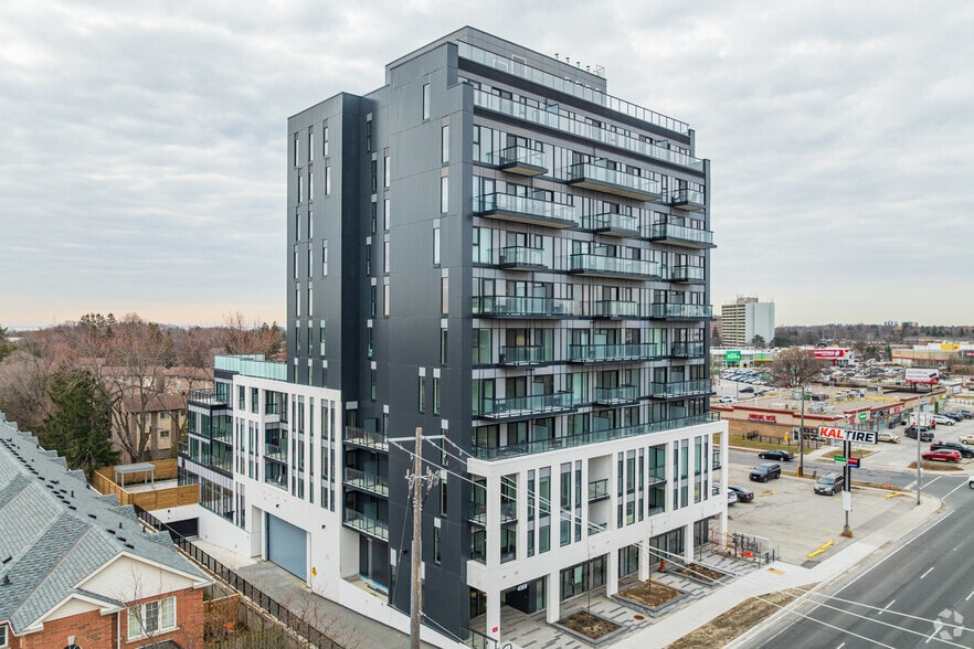 4569 Kingston Rd, Toronto, ON à louer - Photo du bâtiment - Image 3 de 3