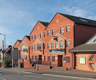 Plus de détails pour 108-112 Windsor Rd, Slough - Bureau à vendre