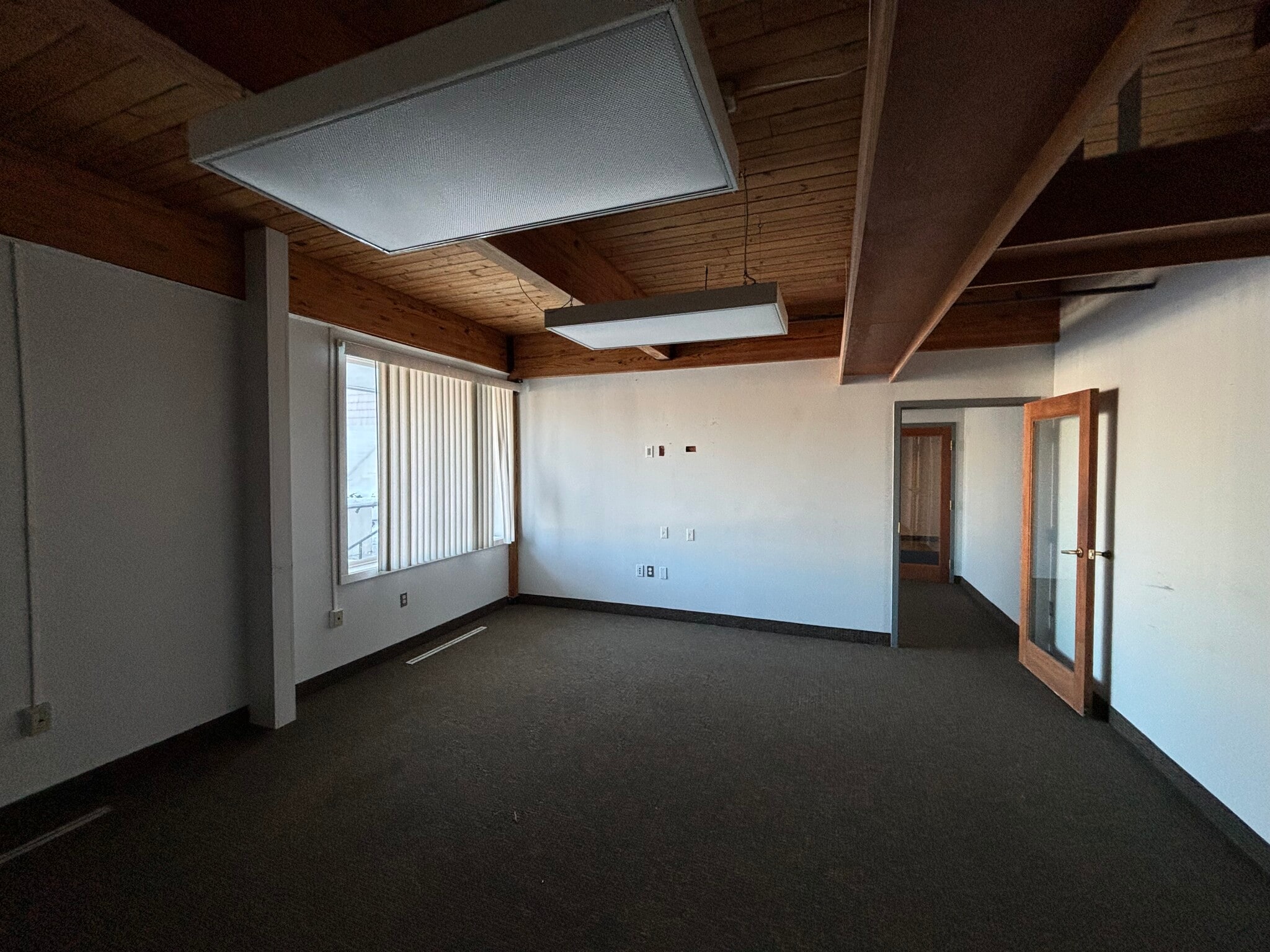 225 Water St, Plymouth, MA for lease Interior Photo- Image 1 of 2